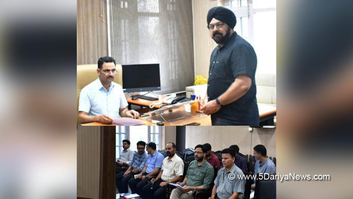 Om Prakash Bhagat, Rajouri, DDC Rajouri, District Development Commissioner Rajouri, Kashmir, Jammu And Kashmir, Jammu & Kashmir, District Administration Rajouri