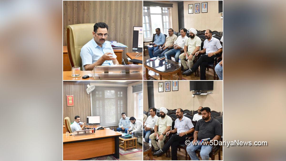 Om Prakash Bhagat, Rajouri, DDC Rajouri, District Development Commissioner Rajouri, Kashmir, Jammu And Kashmir, Jammu & Kashmir, District Administration Rajo
