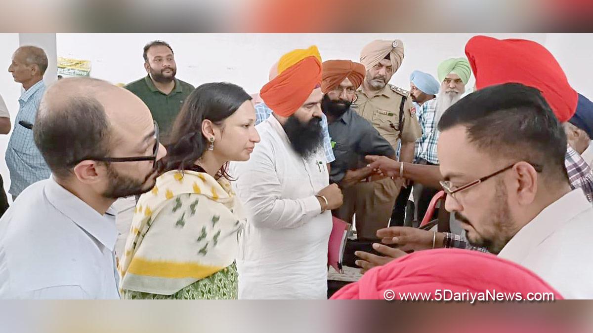 Jasvir Singh Raja Gill, Urmar , AAP, Aam Aadmi Party, Aam Aadmi Party Punjab, AAP Punjab, Komal Mittal, DC Hoshiarpur, Deputy Commissioner Hoshiarpur, Hoshiarpur, Bhagwant Mann Sarkar Tuhade Dwar