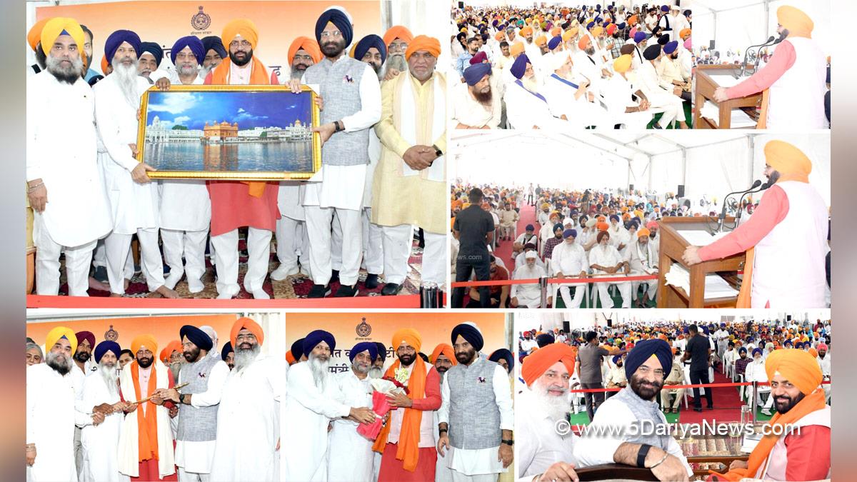 High-level Sikh delegation led by Manjinder Singh Sirsa honors CM Naib Singh Saini