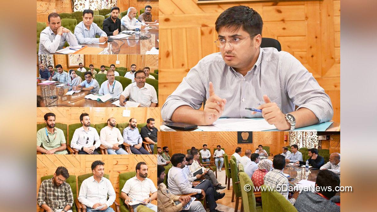 Faz Lul Haseeb, Faz-Lul Haseeb, Shopian, DDC Shopian, District Development Commissioner Shopian, Kashmir, Jammu And Kashmir, Jammu & Kashmir, District Administration Shopian