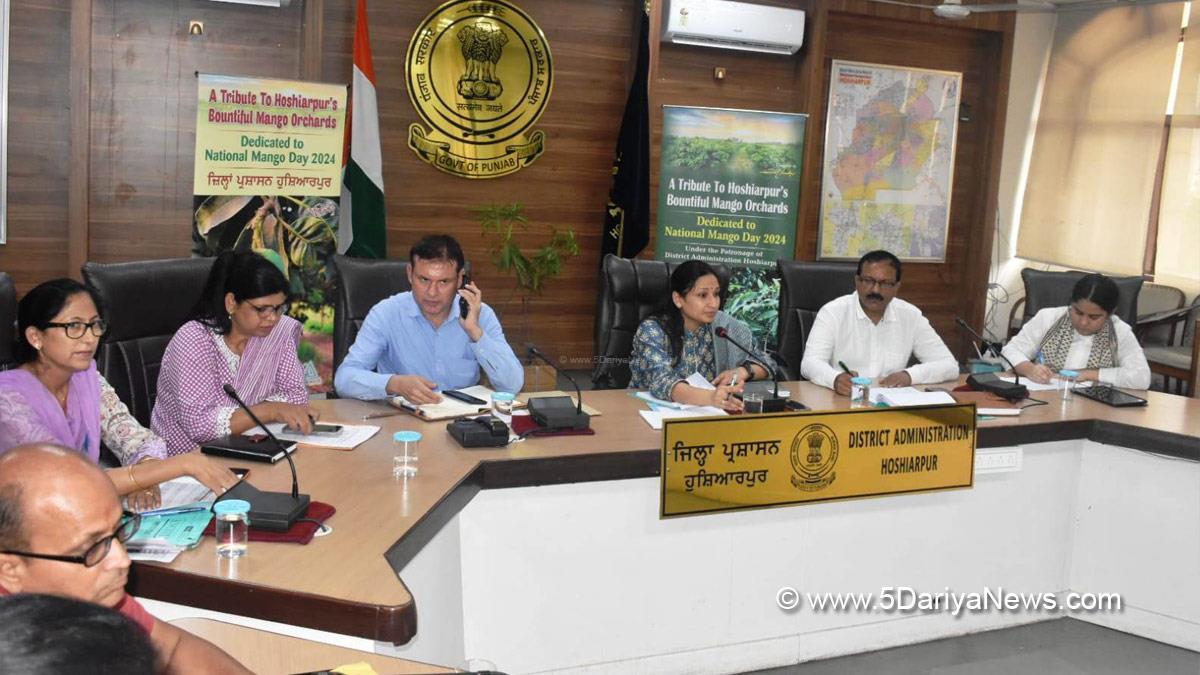 Komal Mittal, DC Hoshiarpur, Deputy Commissioner Hoshiarpur, Hoshiarpur