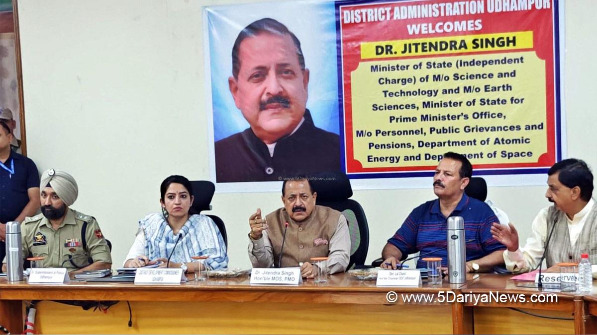Dr Jitendra Singh, Dr. Jitendra Singh, Bharatiya Janata Party, BJP, Union Earth Sciences Minister, Udhampur, Saloni Rai, DDC Udhampur, District Development Commissioner Udhampur, Kashmir, Jammu And Kashmir, Jammu & Kashmir, District Administration Udhampur