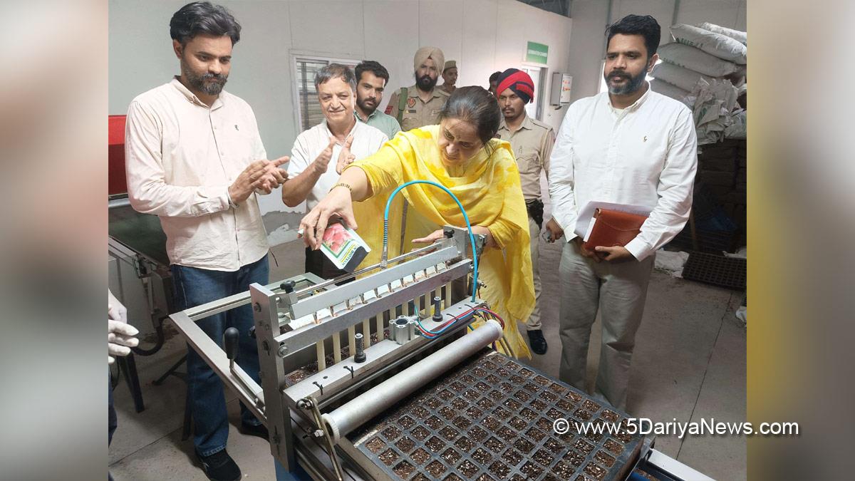 Senu Duggal, DC Fazilka, Fazilka, Deputy Commissioner Fazilka