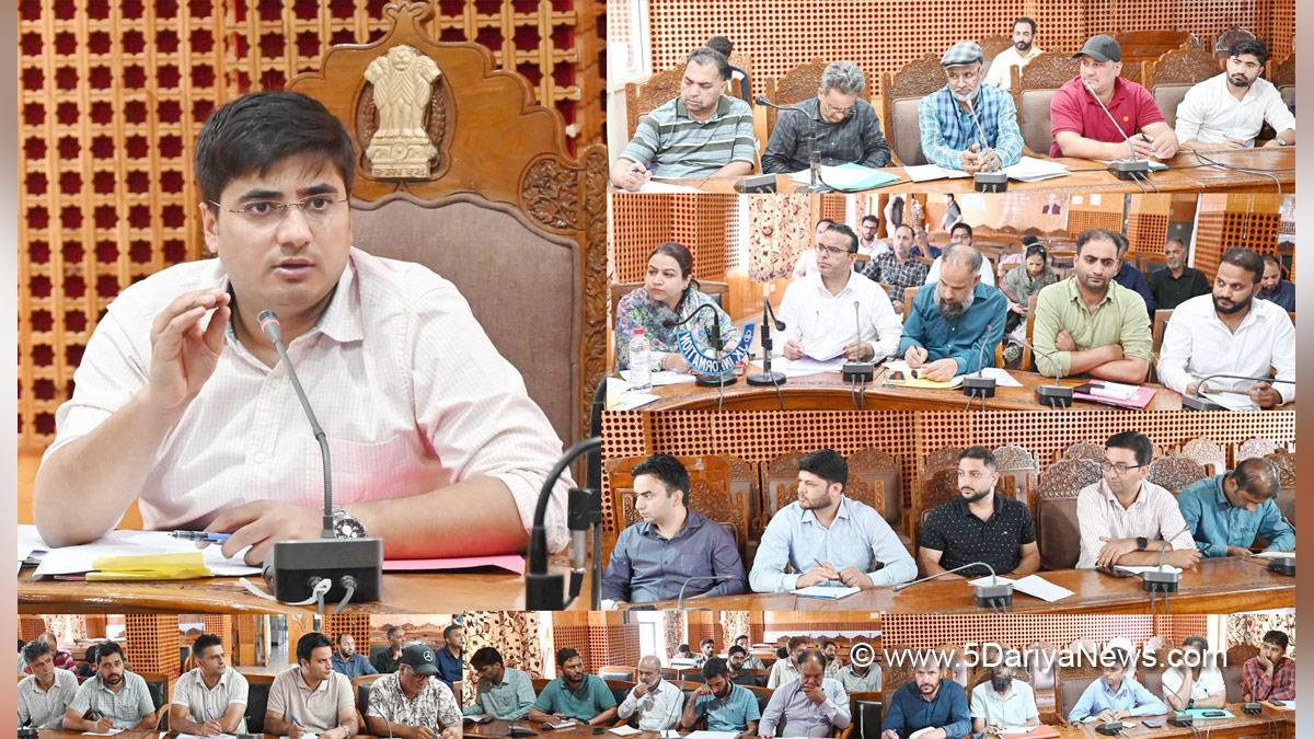 Faz Lul Haseeb, Faz-Lul Haseeb, Shopian, DDC Shopian, District Development Commissioner Shopian, Kashmir, Jammu And Kashmir, Jammu & Kashmir, District Administration Shopian 