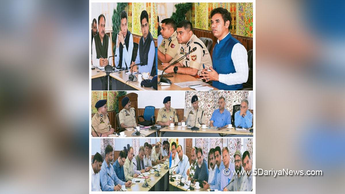 Vijay Kumar Bidhuri, Srinagar, DDC Kashmir, Divisional Commissioner Kashmir, Jammu, Kashmir, Jammu And Kashmir, Jammu & Kashmir, District Administration Srinagar, Dr Bilal Mohi-Ud-Din Bhat, Dr Owais Ahmad