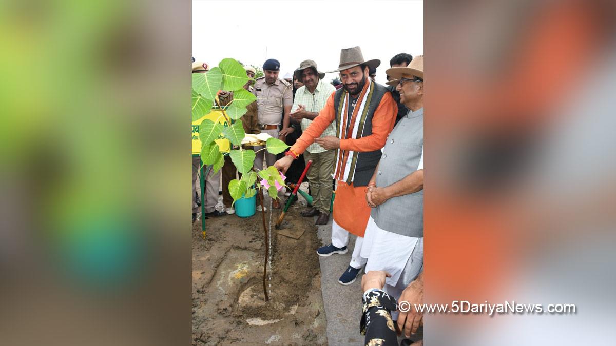 Nayab Singh Saini, Haryana, Bharatiya Janata Party, BJP, Haryana Chief Minister, Chief Minister of Haryana, BJP Haryana, Sant Nirankari Seva Mission, Panipat, Ek Ped Maa Ke Naam, Tree Plantation, Forest Plantation, Plantation forestry, Tree Planting, Tree Plantation Drive, Plants Sapling, Tree Plantation Drive 2024