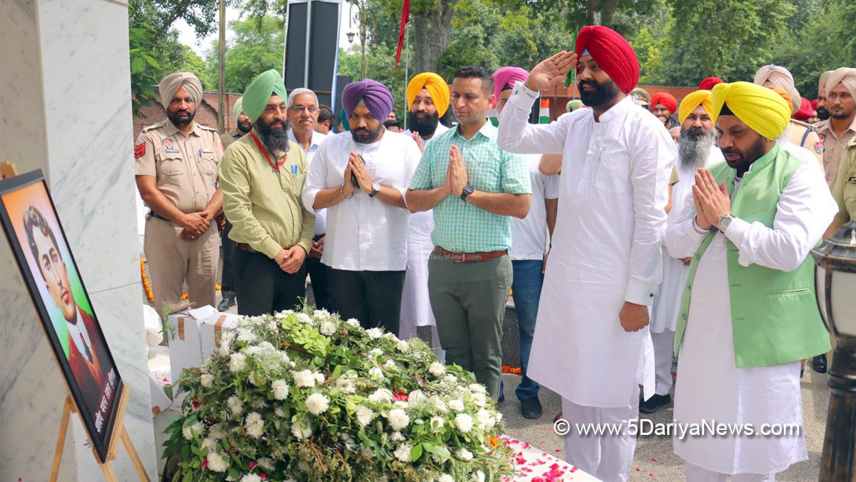  Harbhajan Singh ETO, AAP, Aam Aadmi Party, Aam Aadmi Party Punjab, AAP Punjab, Government of Punjab, Punjab Government, Laljit Singh Bhullar, Ghanshyam Thori, DC Amritsar, Amritsar, Deputy Commissioner Amritsar