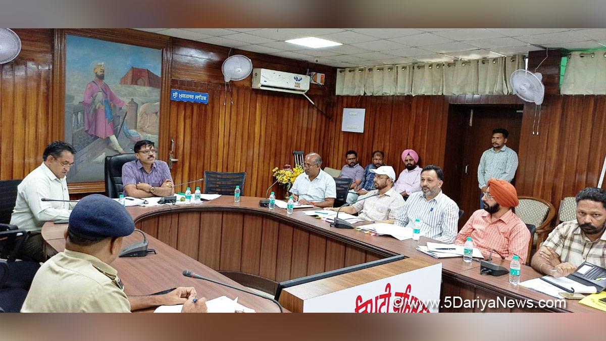 Rajesh Tripathi, DC Sri Mukatsar Sahib, Sri Mukatsar Sahib, Deputy Commissioner Sri Mukatsar Sahib, Dr. Sanjeev Kumar