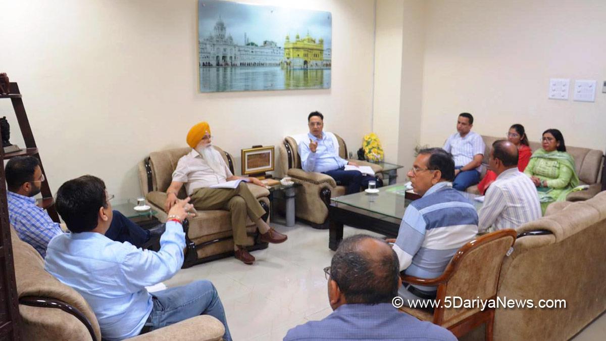 Dr. Inderbir Singh Nijjar, Inderbir Singh Nijjar, AAP, Aam Aadmi Party, Aam Aadmi Party Punjab, AAP Punjab, Dr. Ajay Gupta, Ghanshyam Thori, DC Amritsar, Amritsar, Deputy Commissioner Amritsar