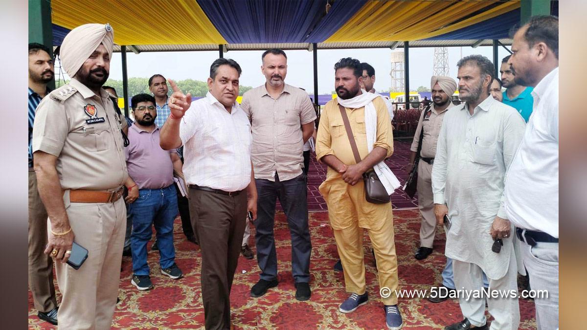 Dr. Sanjeev Kumar, Sub Divisional Magistrate Malot, Malot, Sri Mukatsar Sahib