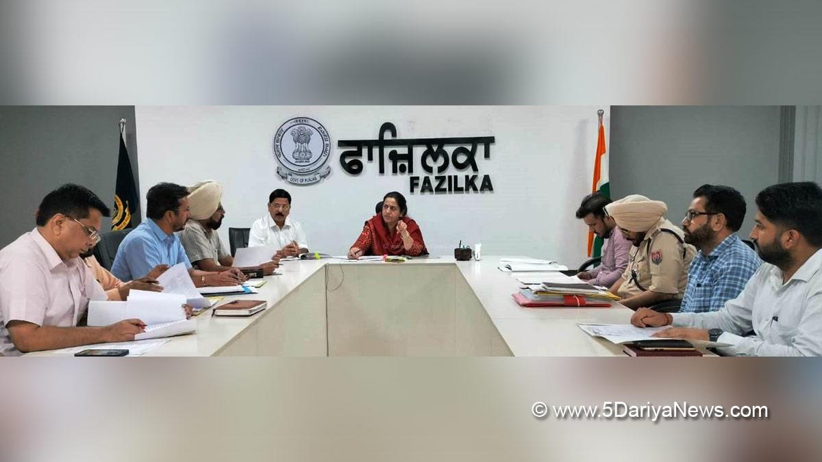 Senu Duggal, DC Fazilka, Fazilka, Deputy Commissioner Fazilka
