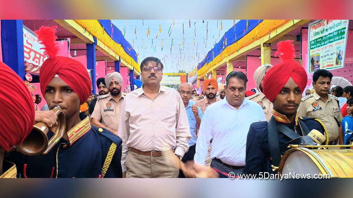 Rajesh Tripathi, DC Sri Mukatsar Sahib, Sri Mukatsar Sahib, Deputy Commissioner Sri Mukatsar Sahib, Dr.Sanjeev Kumar