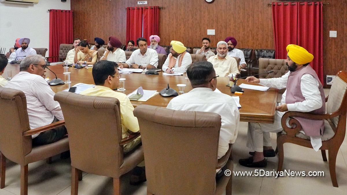 Bhagwant Mann, Bhagwant Singh Mann, AAP, Aam Aadmi Party, Aam Aadmi Party Punjab, AAP Punjab, Government of Punjab, Punjab Government, Punjab, Chief Minister Of Punjab