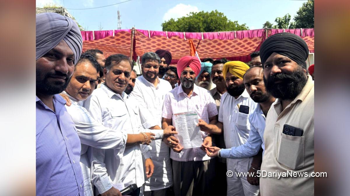 Protest, Dinesh Bassi, Punjab Pradesh Congress Committee, Congress, Punjab Congress, Amritsar