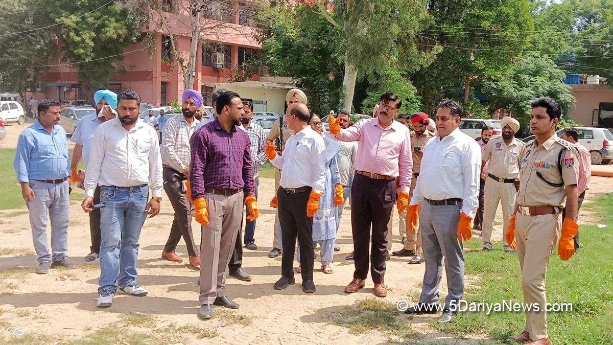 Rajesh Tripathi, DC Sri Mukatsar Sahib, Sri Mukatsar Sahib, Deputy Commissioner Sri Mukatsar Sahib, Dr. Sanjeev Kumar