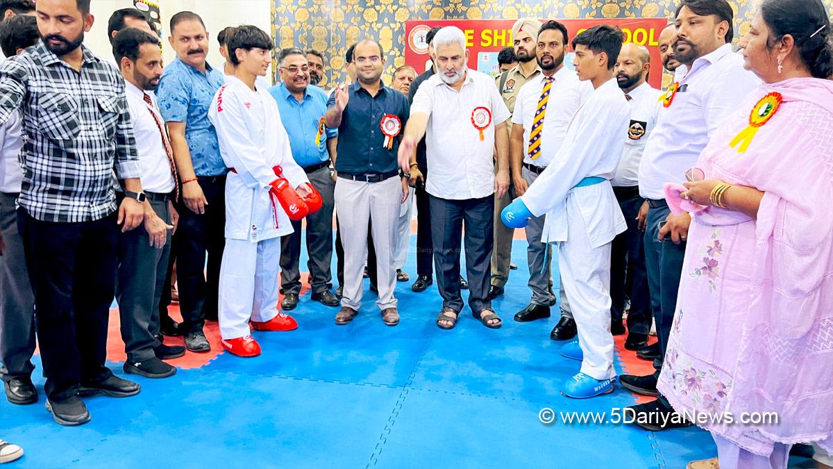 Lal Chand Kataruchak, AAP, Aam Aadmi Party, Aam Aadmi Party Punjab, AAP Punjab, Government of Punjab, Punjab Government,Aditya Uppal, DC Pathankot, Deputy Commissioner Pathankot, Pathankot