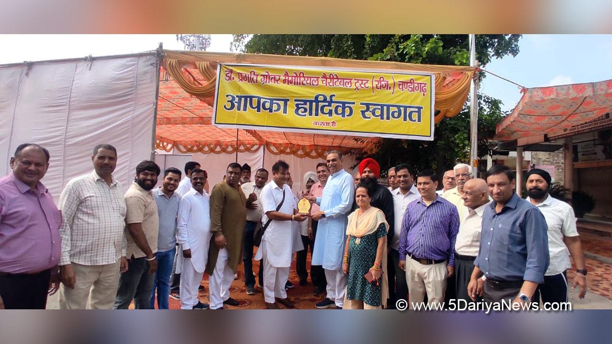 Sanjay Tandon, BJP Chandigarh, Bharatiya Janata Party, BJP, Ravinder Pathania, Blood Camp, Blood Donation Camp