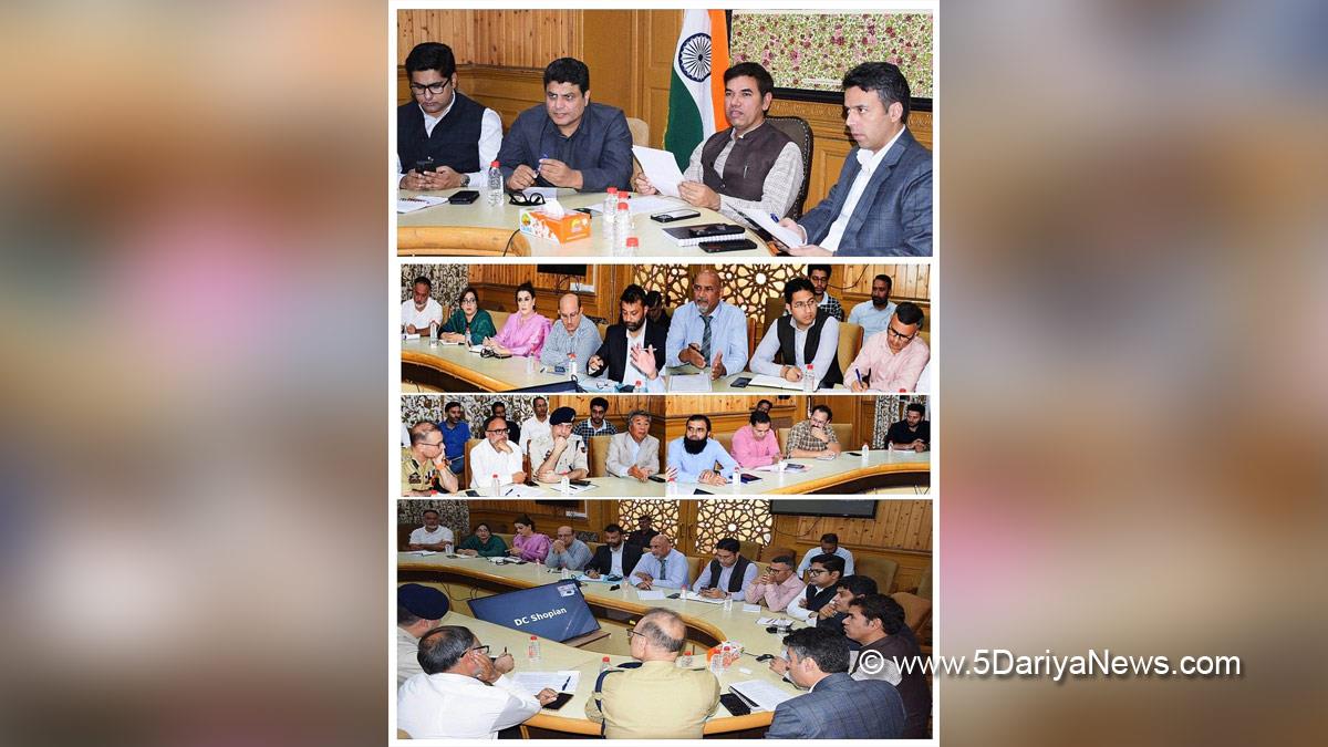 Vijay Kumar Bidhuri, Srinagar, DDC Kashmir, Divisional Commissioner Kashmir, Jammu, Kashmir, Jammu And Kashmir, Jammu & Kashmir, District Administration Srinagar, Sarmad Hafeez, Dr Owais Ahmad, Dr. Bilal Mohi-Ud-Din Bhat