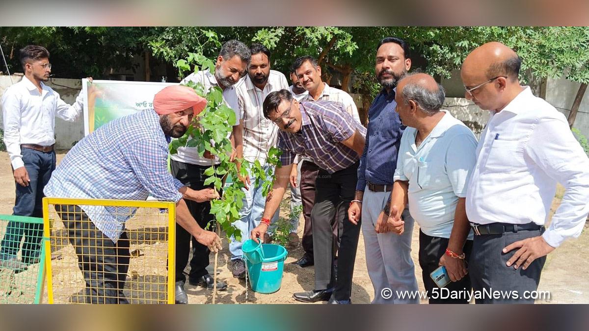 Rajesh Tripathi, DC Sri Mukatsar Sahib, Sri Mukatsar Sahib, Deputy Commissioner Sri Mukatsar Sahib, Swachhata Hi Seva 
