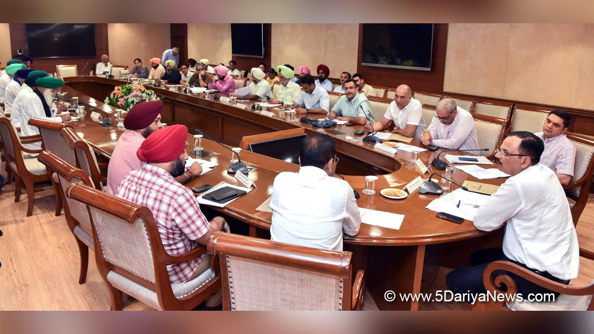 Punjab Admin, V.K. Singh, K.A.P. Sinha, Tejveer Singh, Vikas Garg