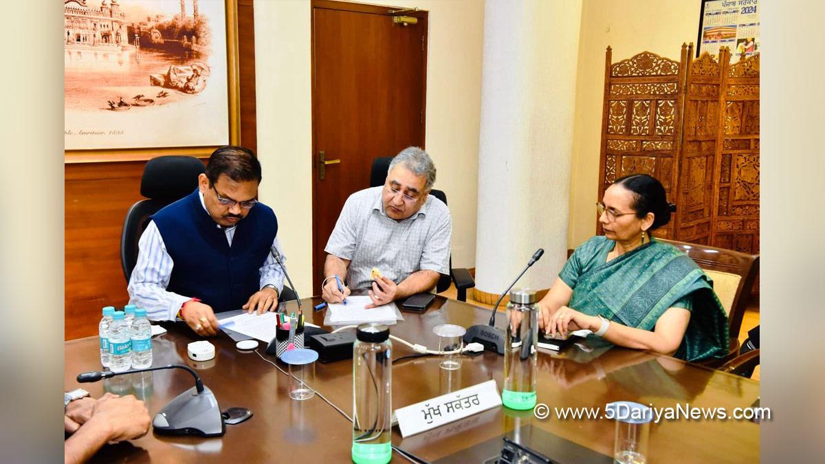 KAP Sinha, Chief Secretary, Chief Secretary of Punjab, Chief Secretary Punjab, IAS officer, IAS, Punjab, Punjab Government, Government of Punjab, Vijay Kumar Janjua