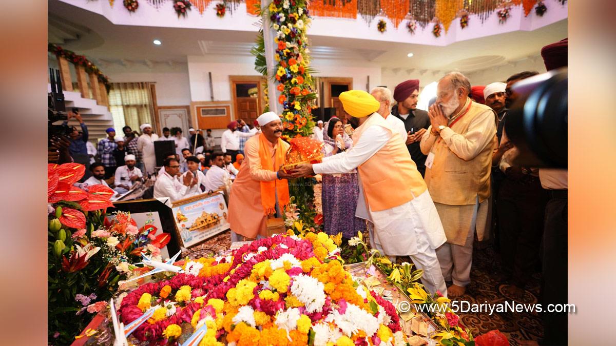 Bhagwant Mann, Bhagwant Singh Mann, AAP, Aam Aadmi Party, Aam Aadmi Party Punjab, AAP Punjab, Government of Punjab, Punjab Government, Punjab, Chief Minister Of Punjab, Kuldeep Singh Dhaliwal,Sakshi Sawhney, DC Amritsar, Amritsar, Deputy Commissioner Amritsar
