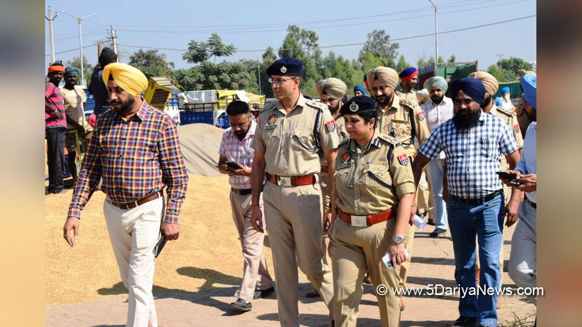Punjab Admin,  Sub Divisional Magistrate Kharar, Gurmandar Singh,  SDM Kharar, Gurmandar Singh, Nilambri Jagdale, Deepak Pareek, Karan Singh Sandhu 