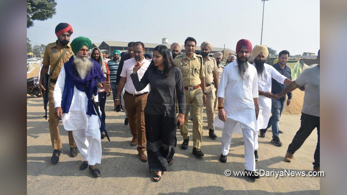 Komal Mittal, DC Hoshiarpur, Deputy Commissioner Hoshiarpur, Hoshiarpur, Karambir Singh Ghuman, Dasuya, AAP, Aam Aadmi Party, Aam Aadmi Party Punjab, AAP Punjab