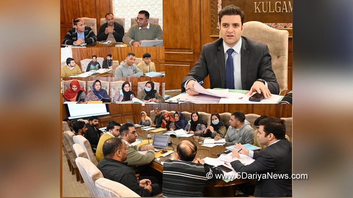 Athar Aamir Khan, Kulgam, Deputy Commissioner Kulgam,  Kashmir, Jammu And Kashmir, Jammu & Kashmir, District Administration Kulgam, Social Welfare Department