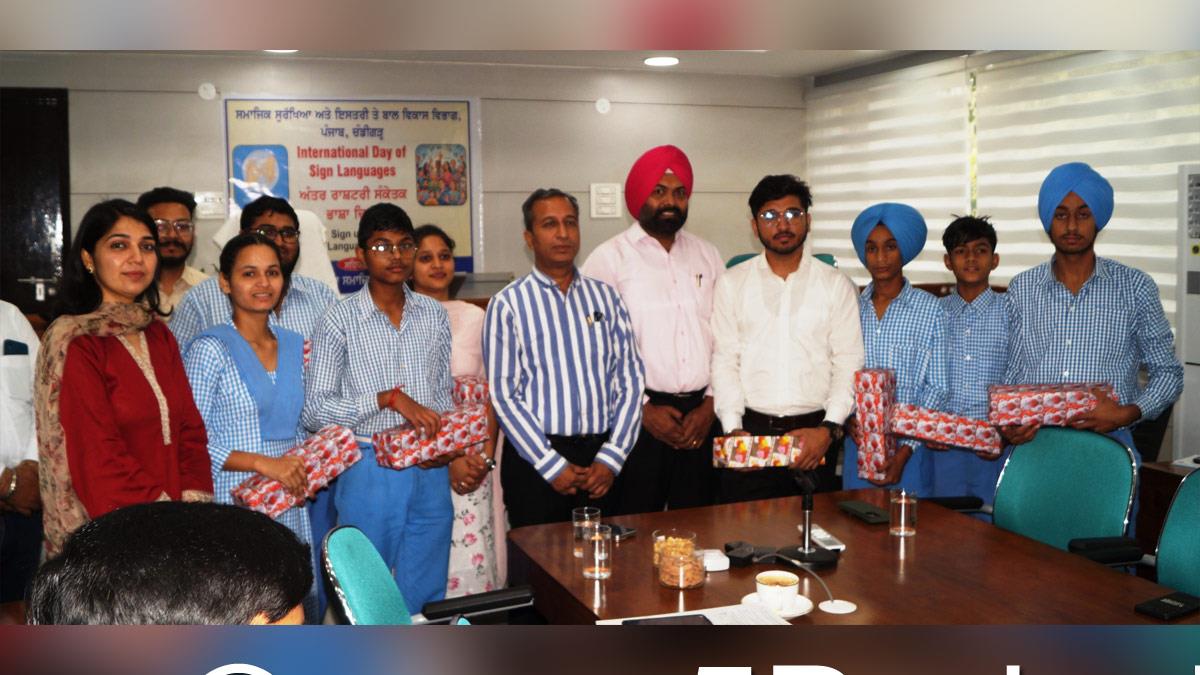 Dr. Vijay Singla, AAP, Aam Aadmi Party, Aam Aadmi Party Punjab, AAP Punjab, Government of Punjab, Punjab Government, Kulwant Singh, DC Mansa, Deputy Commissioner Mansa