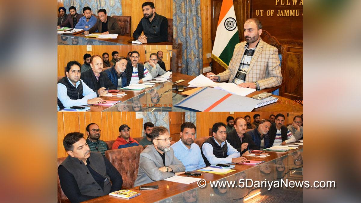 Dr Basharat Qayoom, Dr. Basharat Qayoom, Pulwama, Deputy Commissioner Pulwama, Kashmir, Jammu And Kashmir, Jammu & Kashmir, District Administration Pulwama
