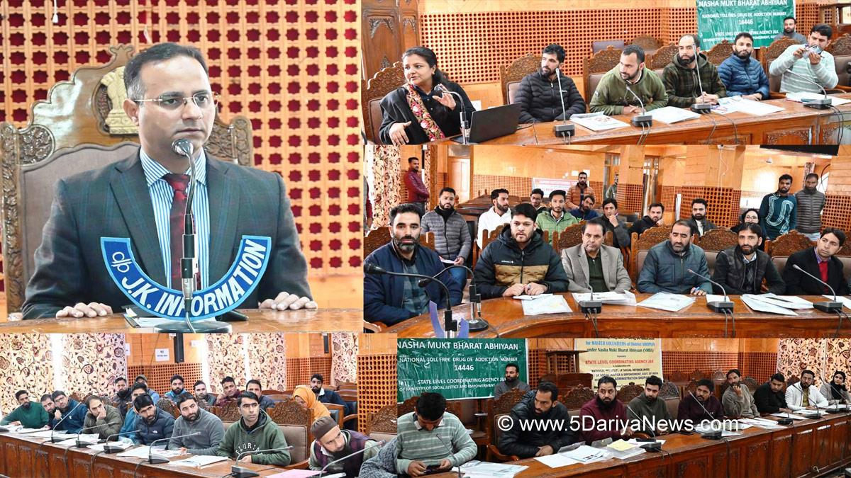 Mohammad Shahid Saleem, Mohammad Shahid Saleem Dar, Shopian, DDC Shopian, District Development Commissioner Shopian, Kashmir, Jammu And Kashmir, Jammu & Kashmir, District Administration, Nasha Mukht Bharat Abhiyaan, State Level Coordination Agency