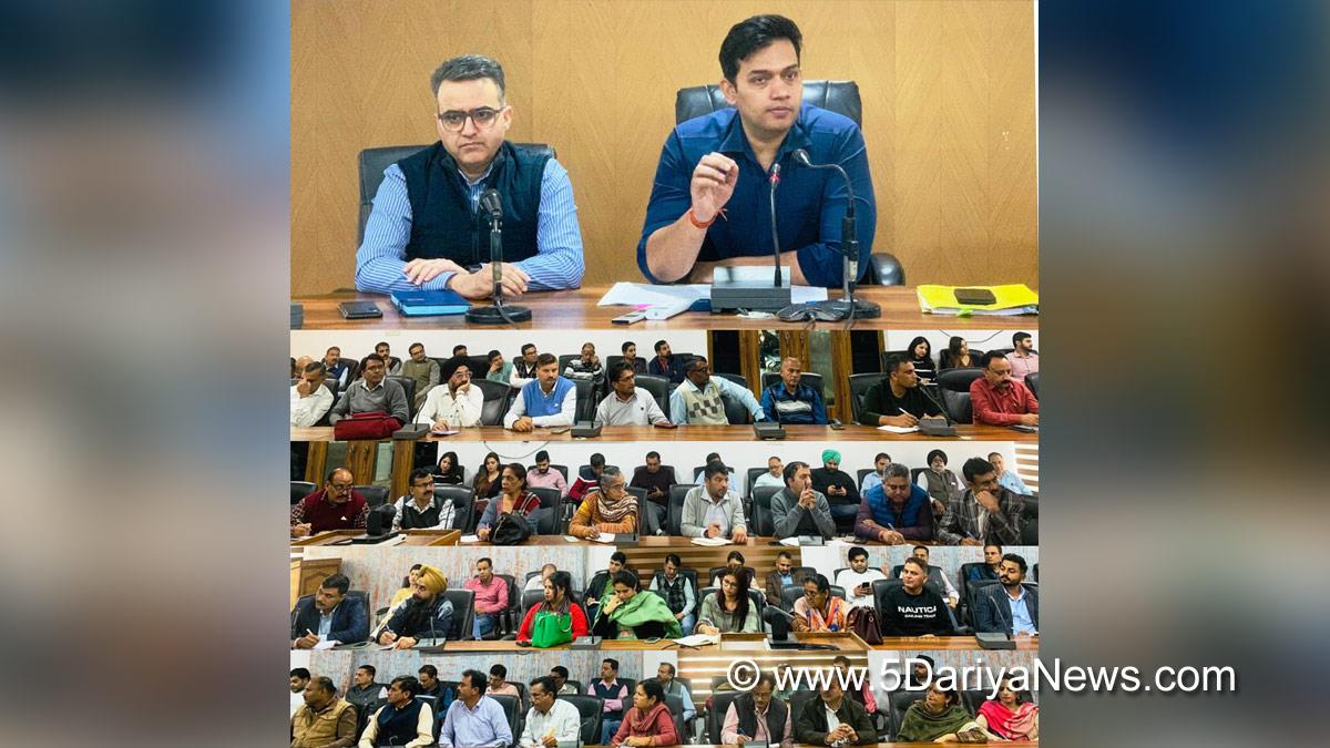 Rakesh Minhas, Dr. Rakesh Minhas, Kathua, DDC Kathua, District Development Commissioner Kathua, Kashmir, Jammu And Kashmir, Jammu & Kashmir, District Administration Kathua