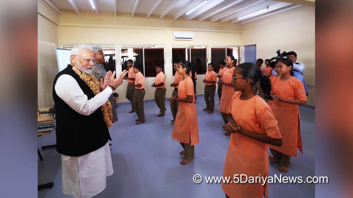 Narendra Modi, Modi, BJP, Bharatiya Janata Party, Prime Minister of India, Prime Minister, Narendra Damodardas Modi, Guyana, Saraswati Vidya Niketan School, Swami Akasharananda Ji