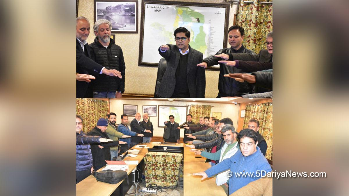 Dr Owais Ahmad, Dr. Owais Ahmed, Srinagar Municipal Corporation, SMC, Srinagar, Kashmir, Jammu And Kashmir, Jammu & Kashmir