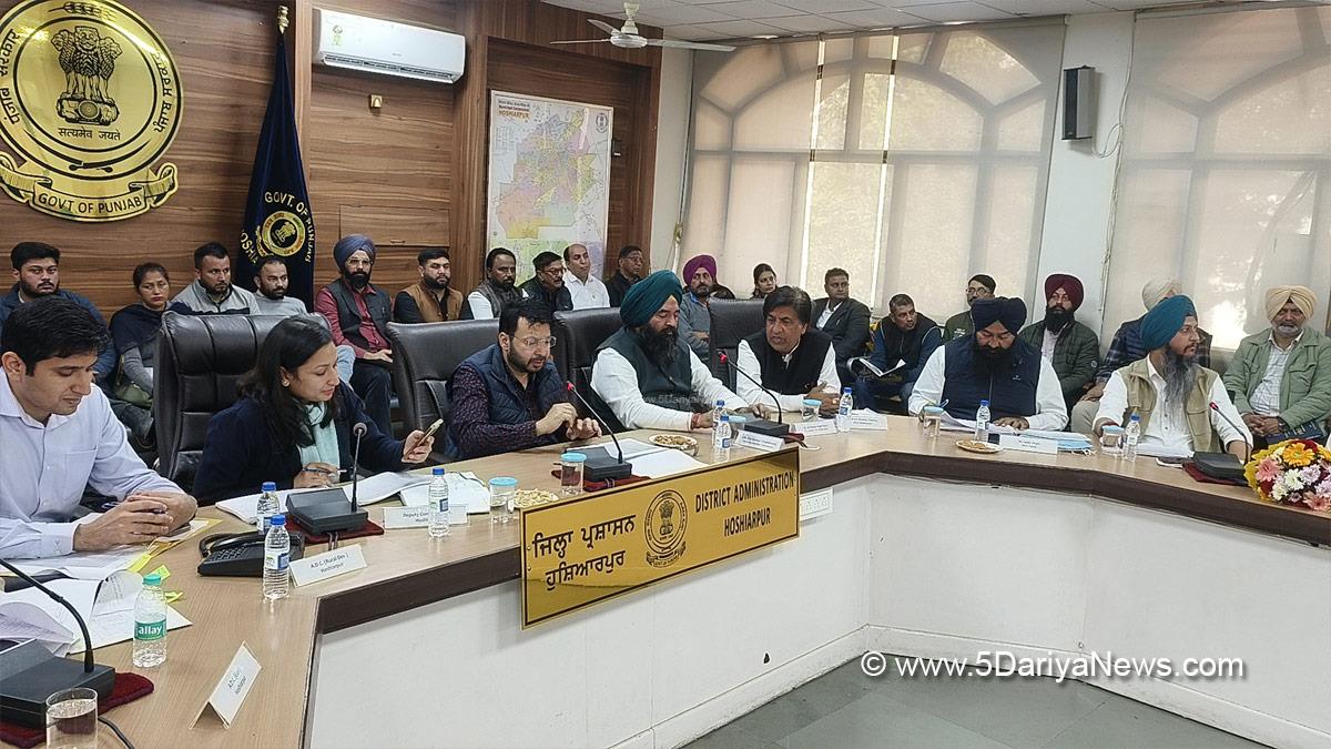 Dr. Ravjot Singh, AAP, Aam Aadmi Party, Aam Aadmi Party Punjab, AAP Punjab, Government of Punjab, Punjab Government, Bram Shanker Jimpa, Komal Mittal, DC Hoshiarpur, Deputy Commissioner Hoshiarpur, Hoshiarpur, Ishank Kumar