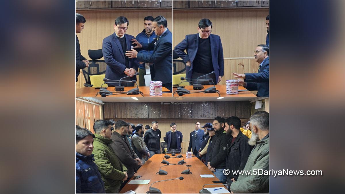 Minga Sherpa, Baramulla, DDC Baramulla, Deputy Commissioner Baramulla, Kashmir, Jammu And Kashmir, Jammu & Kashmir, District Administration Baramulla, Armed Forces Flag Day