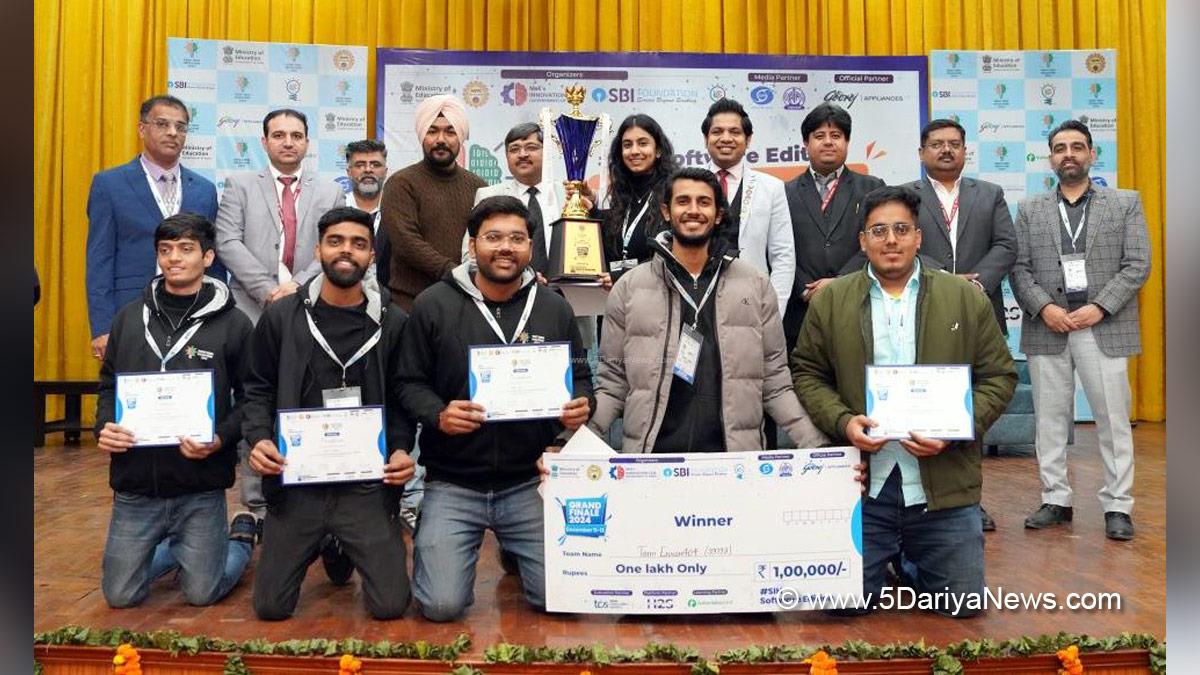 CGC Jhanjeri, Chandigarh Group Of Colleges, Satnam Singh Sandhu, Rashpal Singh Dhaliwal, Jhanjeri, CGC Jhanjeri Campus, Smart India Hackathon 2024