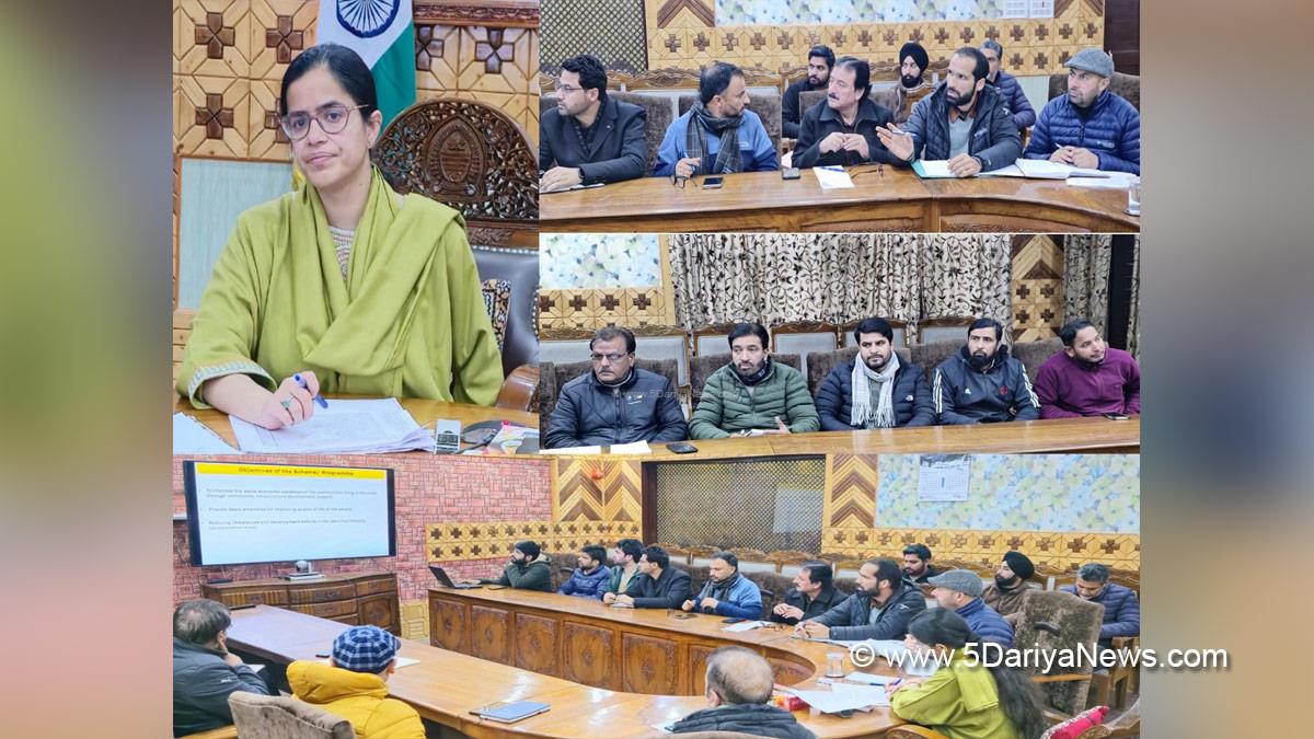 Ayushi Sudan, Kupwara, Deputy Commissioner Kupwara, Kashmir, Jammu And Kashmir, Jammu & Kashmir, District Administration Kupwara, Pradhan Mantri Jan Vikas Karyakram, PMJVK