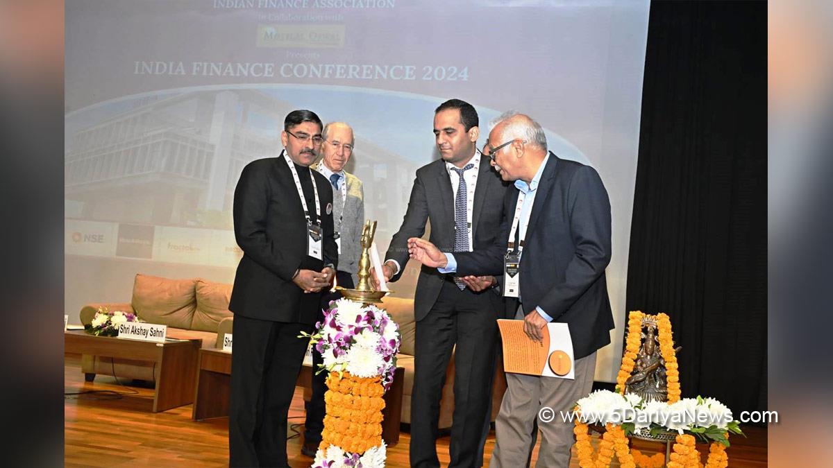Indian Institute of Management, IIM, IIM Raipur, India Finance Conference, IFC, IFC 2024, Akshay Sahni, APAC Cash Equities, Prof. Ram Kumar Kakani, Bengaluru