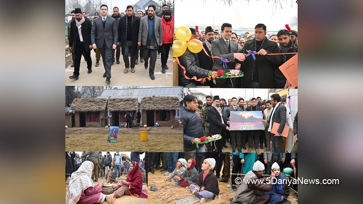 Athar Aamir Khan, Kulgam, Deputy Commissioner Kulgam,  Kashmir, Jammu And Kashmir, Jammu & Kashmir, District Administration Kulgam, Veshow Literary Festival, GDC Kulgam