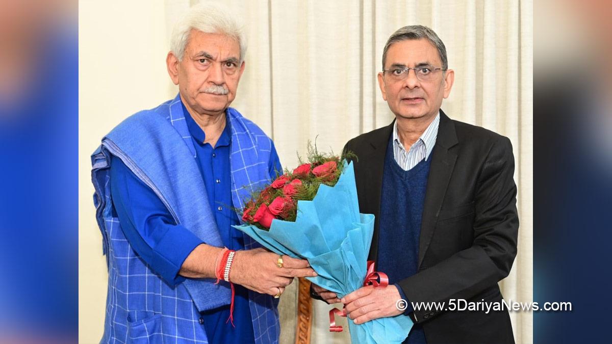 Manoj Sinha, Lieutenant Governor J&K, Raj Bhavan, Jammu, Srinagar, Kashmir, Jammu And Kashmir, Jammu & Kashmir, Rajesh Sharma, Federation of Indian Chambers of Commerce and Industry, FICCI