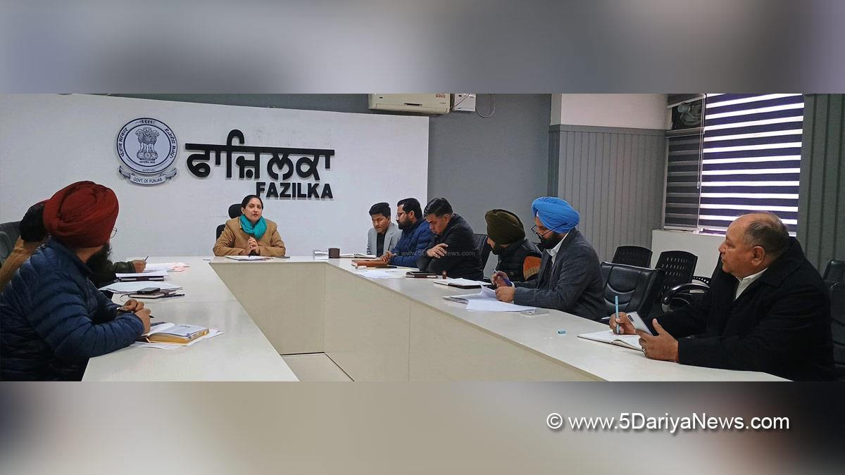 Amarpreet Kaur Sandhu, DC Fazilka, Fazilka, Deputy Commissioner Fazilka