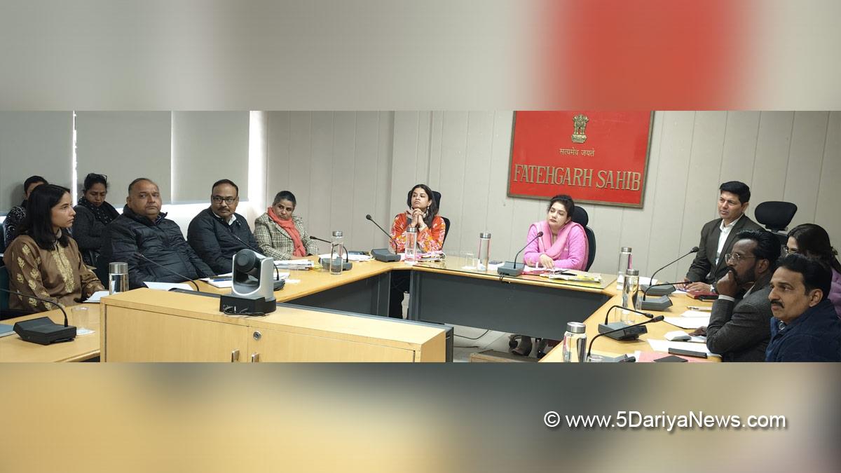 Dr. Sona Thind, DC Fatehgarh Sahib, Fatehgarh Sahib, Deputy Commissioner Fatehgarh Sahib