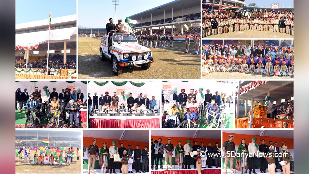 Aman Arora, AAP, Aam Aadmi Party, AAP Punjab, Aam Aadmi Party Punjab,Government of Punjab, Punjab Government, Jalandhar, Himanshu Aggarwal, Dr. Himanshu Aggarwal, DC Jalandhar, Jalandhar, Deputy Commissioner Jalandhar, 76th Republic Day, Republic Day of India, Republic Day 2025, Republic Day Parade 2025, National flag
