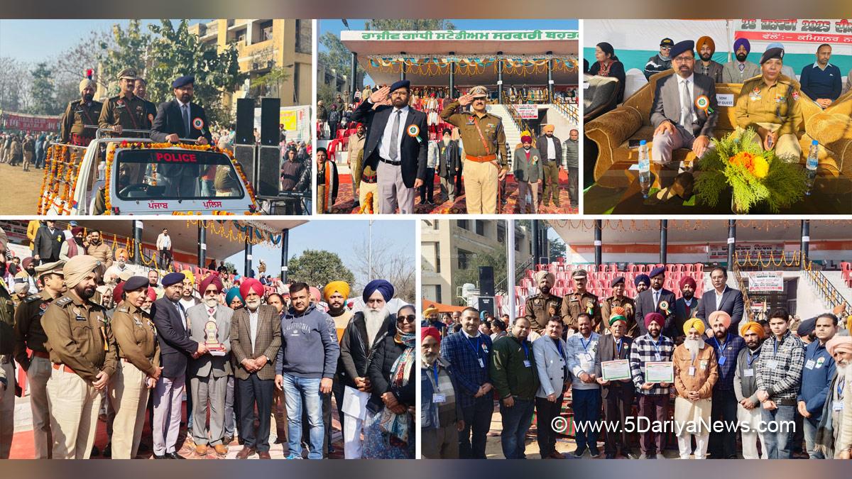 Vikramjit Singh Panthe, SDM Batala, Batala, 76th Republic Day,Republic Day of India, Republic Day 2025, Republic Day Parade 2025, National flag