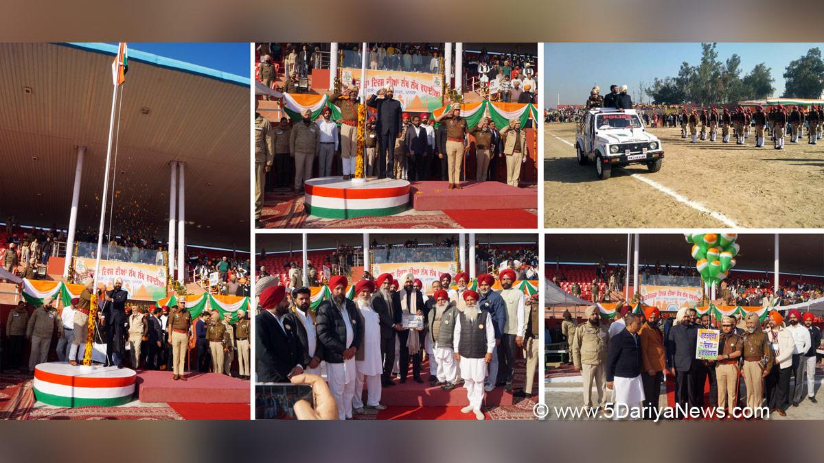 Kulwant Singh, DC Mansa, Deputy Commissioner Mansa, Dr. Vijay Singla, AAP, Aam Aadmi Party, Aam Aadmi Party Punjab, AAP Punjab, Government of Punjab, Punjab Government, 76th Republic Day,Republic Day of India, Republic Day 2025, Republic Day Parade 2025, National flag