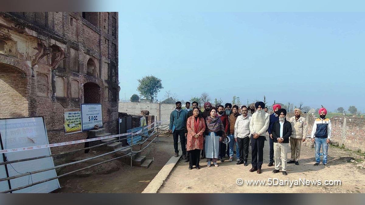 Dr. Sona Thind, DC Fatehgarh Sahib, Fatehgarh Sahib, Deputy Commissioner Fatehgarh Sahib 