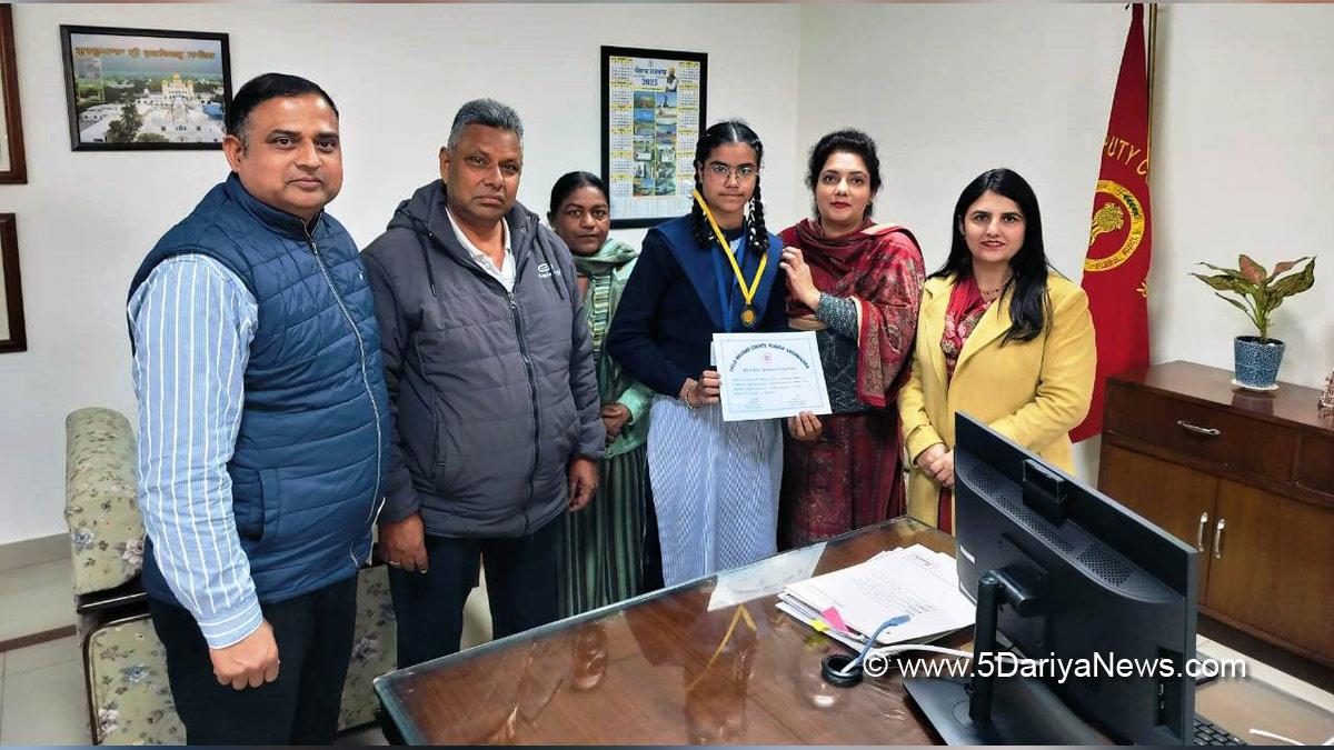 Dr. Sona Thind, DC Fatehgarh Sahib, Fatehgarh Sahib, Deputy Commissioner Fatehgarh Sahib 